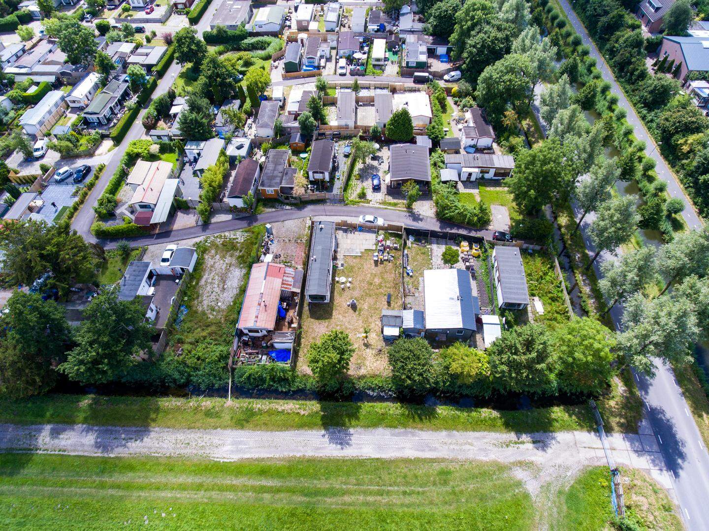 ‘Ze Gluren Door De Ramen, Ook Van De Slaapkamer.’ Eigenaren De Perelaer ...